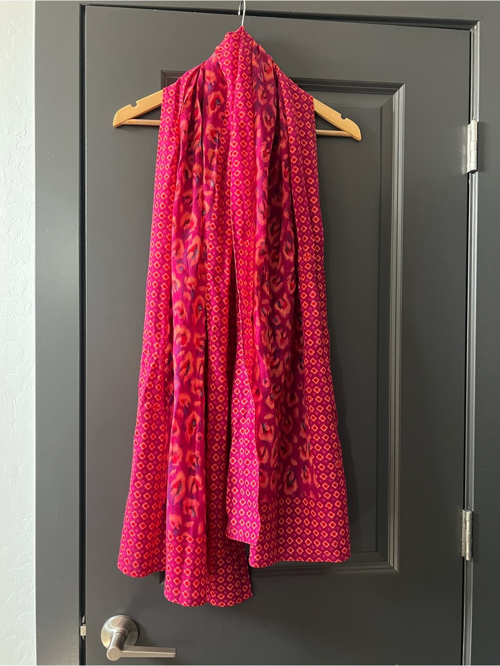 Tory Burch 100% Wool Print Scarf Wrap